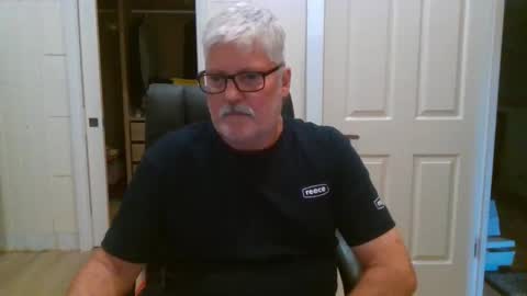 Snapshot of viper654321 chatting on February 4, 2026, 7:58 am viper654321 online show from February 4, 2026, 7:58 am