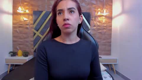 Snapshot of vittoria_conti_ chatting on January 18, 2026, 1:37 pm vittoria online show from January 18, 2026, 1:37 pm