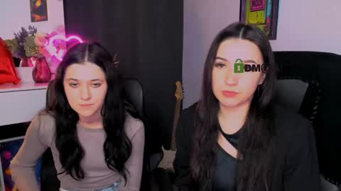 Snapshot of vivienne_sweet chatting on February 25, 2025, 12:55 pm Vivi online show from February 25, 2025, 12:55 pm