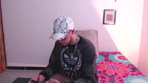 Snapshot of vlad__night chatting on February 19, 2026, 3:35 am Vlad online show from February 19, 2026, 3:35 am