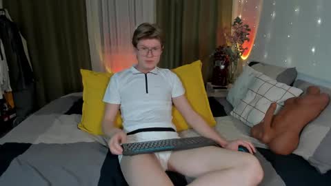 Snapshot of vlad_ggvldd chatting on February 5, 2025, 5:09 pm Vlad Dinovich online show from February 5, 2025, 5:09 pm