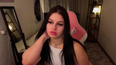 Snapshot of waltera_white chatting on January 16, 2026, 2:10 pm Jessica and Waltera online show from January 16, 2026, 2:10 pm