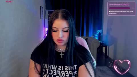 Snapshot of waltera_white chatting on February 2, 2026, 4:06 pm Jessica and Waltera online show from February 2, 2026, 4:06 pm