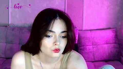 Snapshot of weareyoursun chatting on March 5, 2025, 3:18 pm Alice online show from March 5, 2025, 3:18 pm