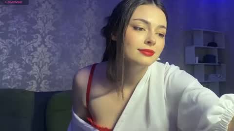 Snapshot of weareyoursun chatting on February 25, 2026, 4:27 pm Alice online show from February 25, 2026, 4:27 pm