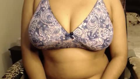 Snapshot of webshowxxx chatting on February 22, 2026, 2:26 pm mina online show from February 22, 2026, 2:26 pm