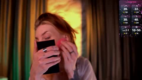 Snapshot of wendygilber chatting on January 18, 2026, 12:53 pm Wendy online show from January 18, 2026, 12:53 pm