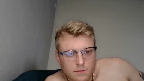 wesdenver online show from February 15, 2026, 11:45 pm