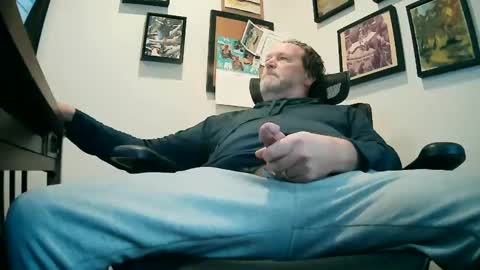 weseeyouwatching online show from February 5, 2025, 5:20 pm