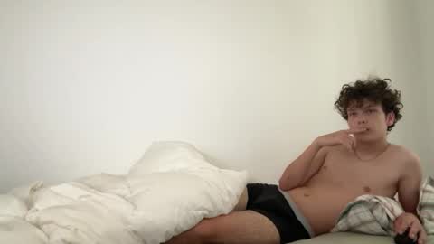 Snapshot of wilddesire18 chatting on September 13, 2025, 7:41 am wilddesire18 online show from September 13, 2025, 7:41 am