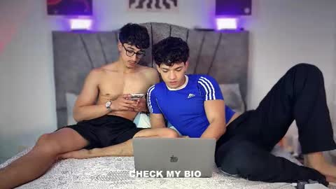 Snapshot of wilddesiree_ chatting on February 13, 2026, 3:35 am WildDesire online show from February 13, 2026, 3:35 am