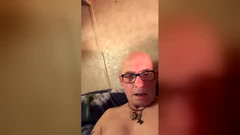 Snapshot of will19672025 chatting on February 13, 2026, 5:36 am will19672025 online show from February 13, 2026, 5:36 am