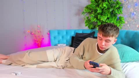 Snapshot of william_ross chatting on January 27, 2025, 4:41 am will online show from January 27, 2025, 4:41 am