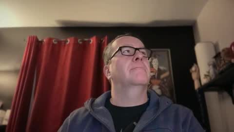 Snapshot of wintyr chatting on November 17, 2025, 1:33 am wintyr online show from November 17, 2025, 1:33 am