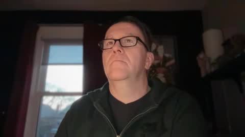 Snapshot of wintyr chatting on December 17, 2025, 9:54 pm wintyr online show from December 17, 2025, 9:54 pm