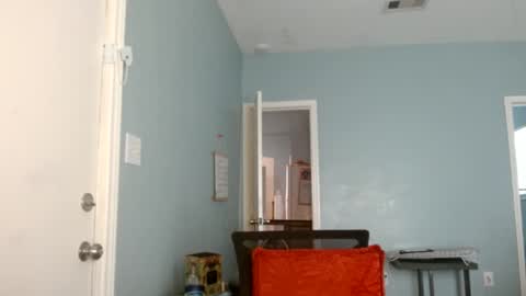 Chanel online show from December 3, 2024, 6:06 pm