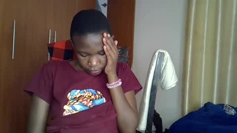 Snapshot of wizzia_khalifa chatting on February 7, 2025, 4:24 pm girlie o online show from February 7, 2025, 4:24 pm