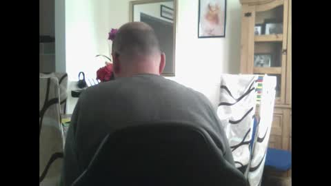 Snapshot of wobble444 chatting on December 2, 2025, 11:26 am wobble444 online show from December 2, 2025, 11:26 am