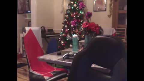 Snapshot of wobble444 chatting on January 6, 2026, 12:36 am wobble444 online show from January 6, 2026, 12:36 am