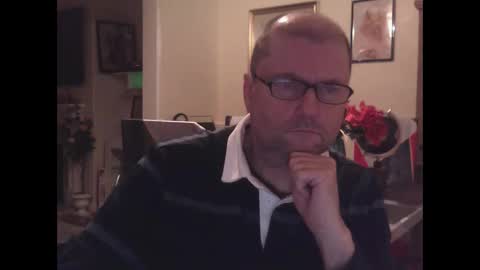 Snapshot of wobble444 chatting on February 10, 2026, 12:48 am wobble444 online show from February 10, 2026, 12:48 am