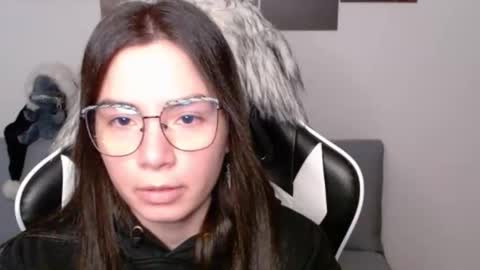 Alex online show from December 4, 2025, 2:32 am