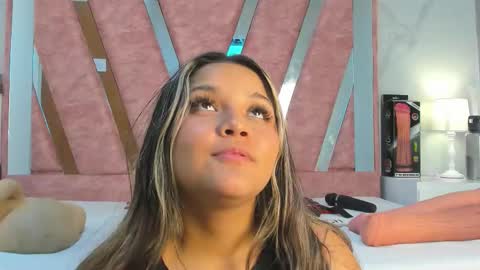 Snapshot of wonderkloe_ chatting on February 26, 2026, 1:59 am wonderkloe_ online show from February 26, 2026, 1:59 am