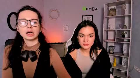 Snapshot of wow_alison chatting on March 12, 2025, 1:51 pm Alison online show from March 12, 2025, 1:51 pm