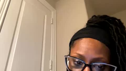 Snapshot of wynterheat chatting on February 9, 2026, 7:34 am Wynter Heat online show from February 9, 2026, 7:34 am