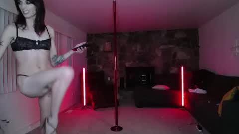 WyTransGal - Aurora online show from November 22, 2025, 1:26 am