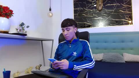 Snapshot of xandergrey8 chatting on January 17, 2026, 6:55 pm xandergrey8 online show from January 17, 2026, 6:55 pm