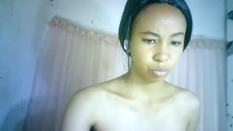 Snapshot of xenna610827 chatting on January 25, 2025, 6:24 pm xenna610827 online show from January 25, 2025, 6:24 pm