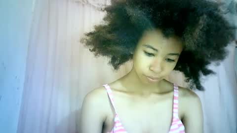 Snapshot of xenna610827 chatting on February 8, 2025, 6:01 am xenna610827 online show from February 8, 2025, 6:01 am