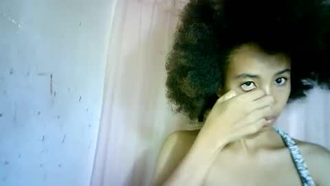 Snapshot of xenna610827 chatting on February 24, 2025, 2:58 pm xenna610827 online show from February 24, 2025, 2:58 pm