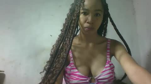 Snapshot of xenna610827 chatting on February 8, 2026, 6:50 am xenna610827 online show from February 8, 2026, 6:50 am