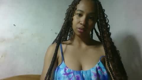 Snapshot of xenna610827 chatting on February 17, 2026, 11:29 am xenna610827 online show from February 17, 2026, 11:29 am