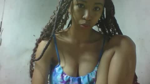 Snapshot of xenna610827 chatting on February 23, 2026, 6:44 am xenna610827 online show from February 23, 2026, 6:44 am