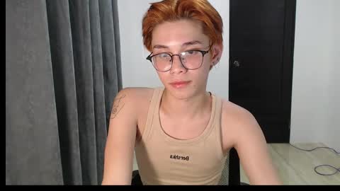 Snapshot of xxsebastian18 chatting on January 2, 2025, 5:29 pm seb online show from January 2, 2025, 5:29 pm