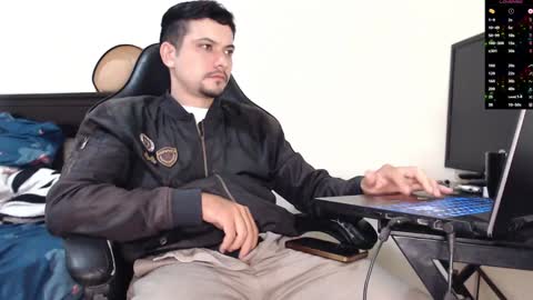 Snapshot of yacklol chatting on January 18, 2025, 4:26 am jack thopmson online show from January 18, 2025, 4:26 am