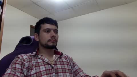 Snapshot of yacklol chatting on March 9, 2025, 4:05 am jack thopmson online show from March 9, 2025, 4:05 am