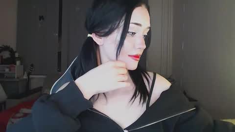 Yami online show from January 18, 2026, 8:45 pm