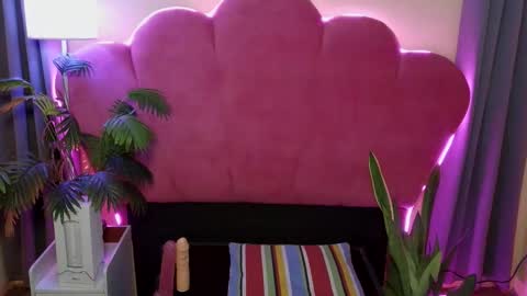 yanna_cassanova online show from March 2, 2026, 3:08 pm