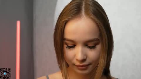 Kate online show from February 15, 2025, 7:17 pm