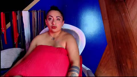 yingandyangg online show from February 20, 2026, 6:26 am