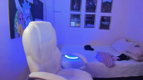 yker online show from January 14, 2025, 3:43 am