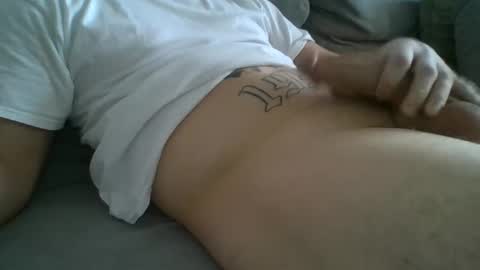 Snapshot of yngesc chatting on February 5, 2025, 11:02 am Jack online show from February 5, 2025, 11:02 am