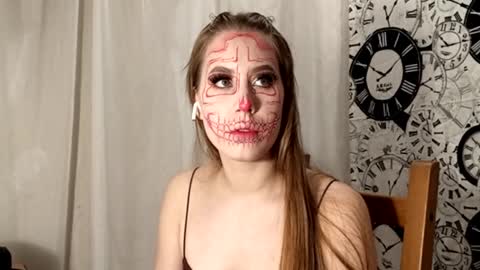 Hey Guys My name is Vivienne online show from October 17, 2025, 9:34 am