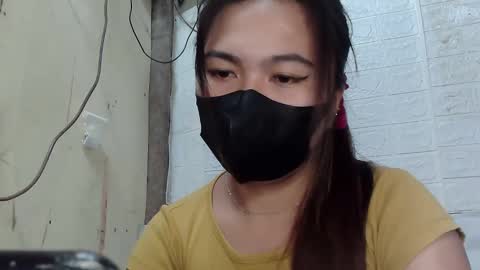 Snapshot of yoshiko_shine chatting on February 2, 2025, 2:27 am ASK ME online show from February 2, 2025, 2:27 am