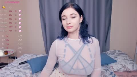 Lina online show from January 29, 2025, 6:43 am