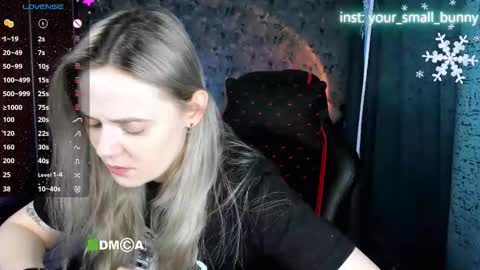 Snapshot of your_small_bunny chatting on February 20, 2026, 2:41 am Molly online show from February 20, 2026, 2:41 am