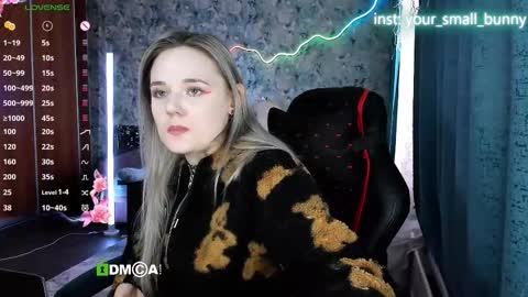 Snapshot of your_small_bunny chatting on March 2, 2026, 7:15 am Molly online show from March 2, 2026, 7:15 am